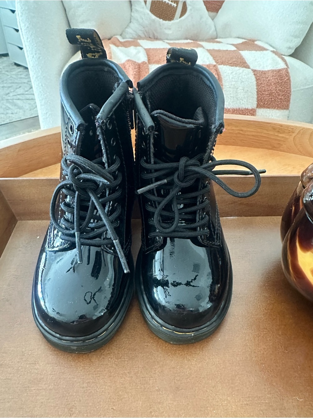 Dr. Martens Kids Black Patent Lace-Up Ankle Boots